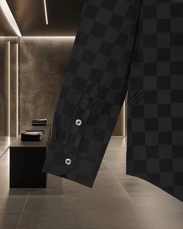 ブランドシャツ着用イメージ